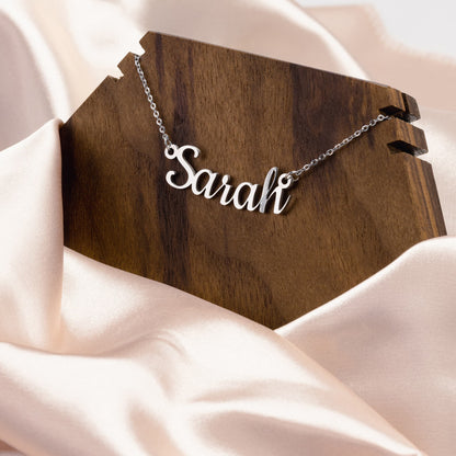 Name_Necklace_Mockups_File.jpg_15585126
